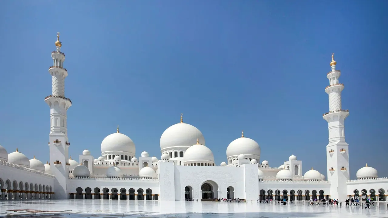 The domes and minarets of the Sheikh Zayed Grand Mosque, Abu Dhabi