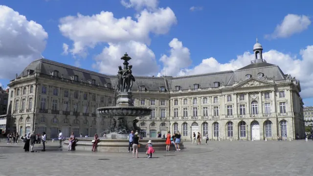 The Three Graces fountain, Place de la Bourse, Bordeaux