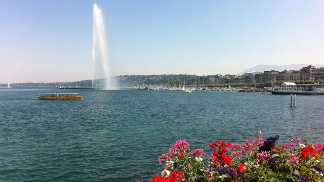 The Jet d'Eau and a lake boat, Geneva