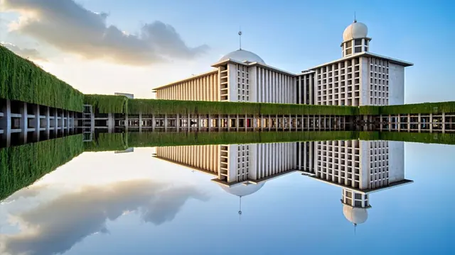 The Istiqlal Mosque, Jakarta