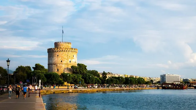 The White Tower from the promenade, Thessaloniki
